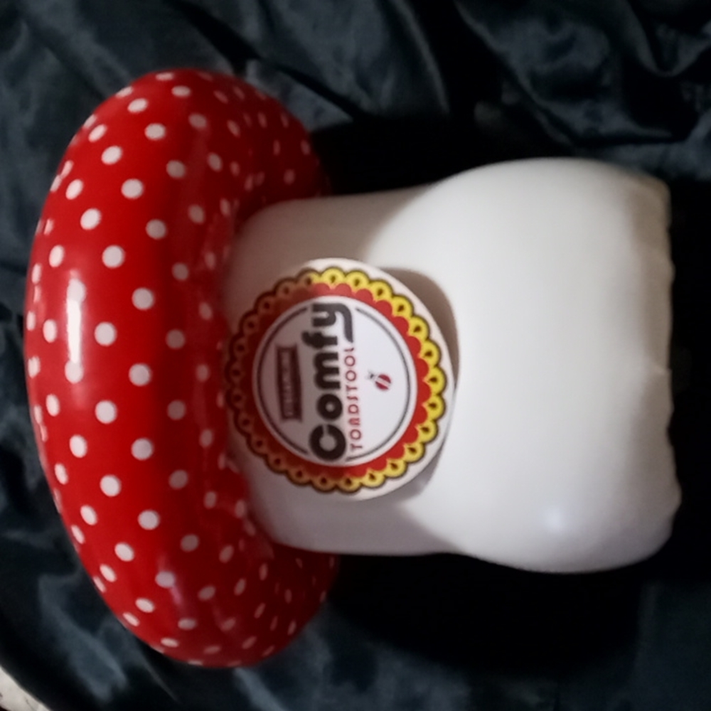 Comfy toadstool
